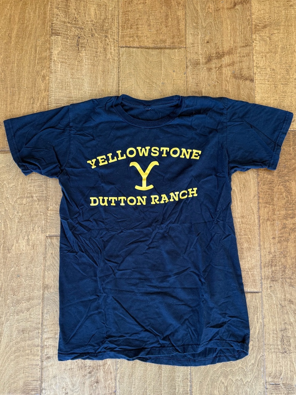 YELLOWSTONE DUTTON RANCH T
